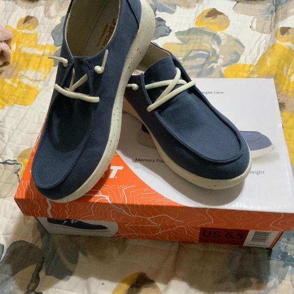 J Sport ladies shoes - Picture 1 of 5